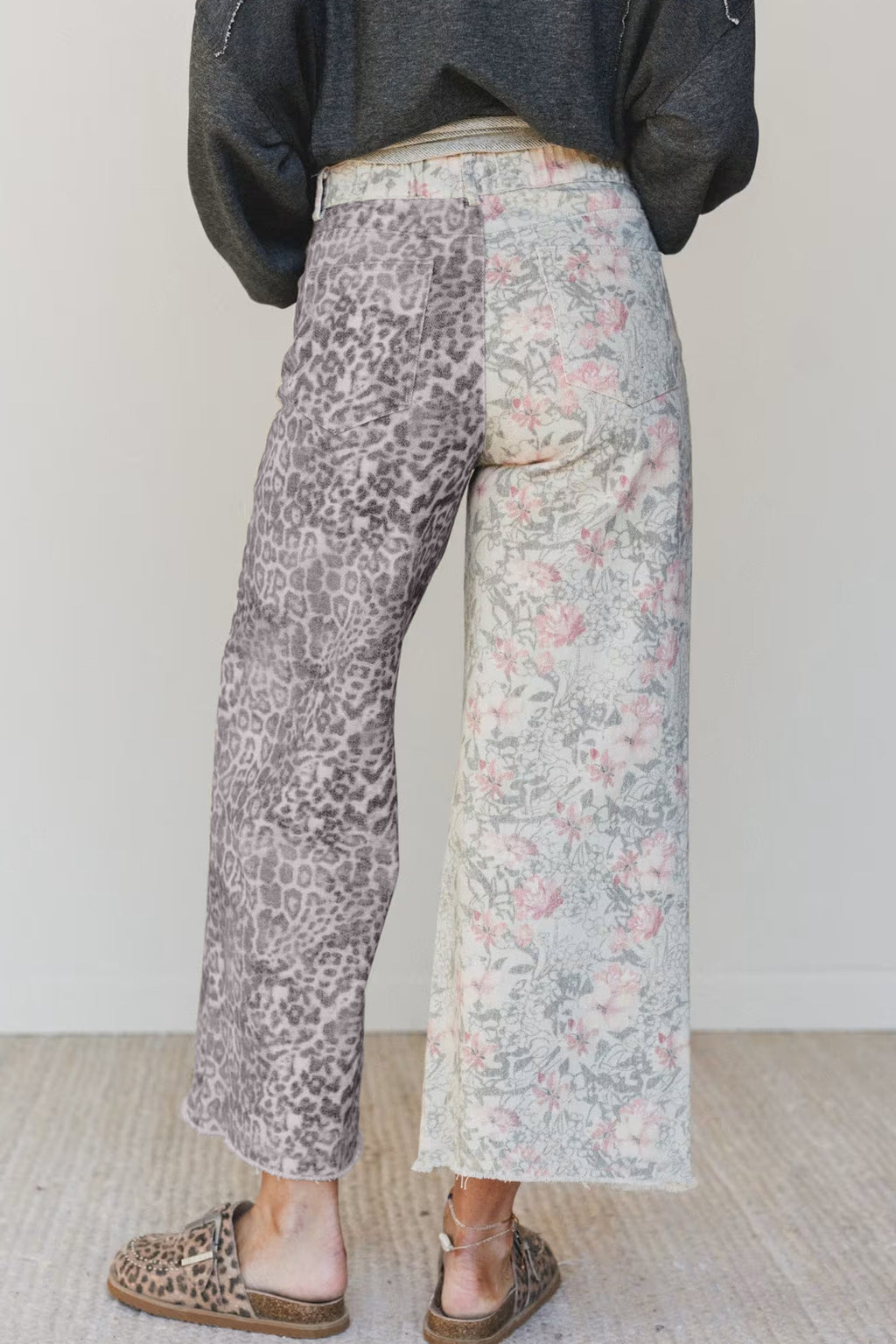 Multicolor Retro Floral Leopard Contrast Patchwork Raw Hem Jeans