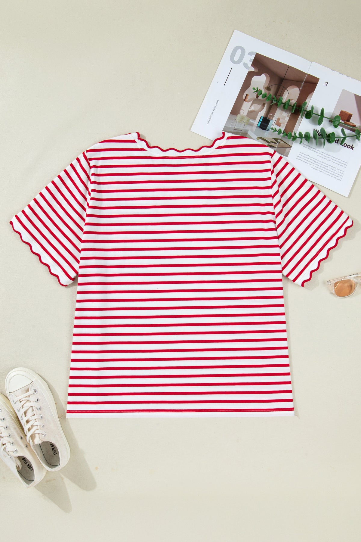 Red Stripe Plus Size Scalloped Trim Round Neck Short Sleeve Top