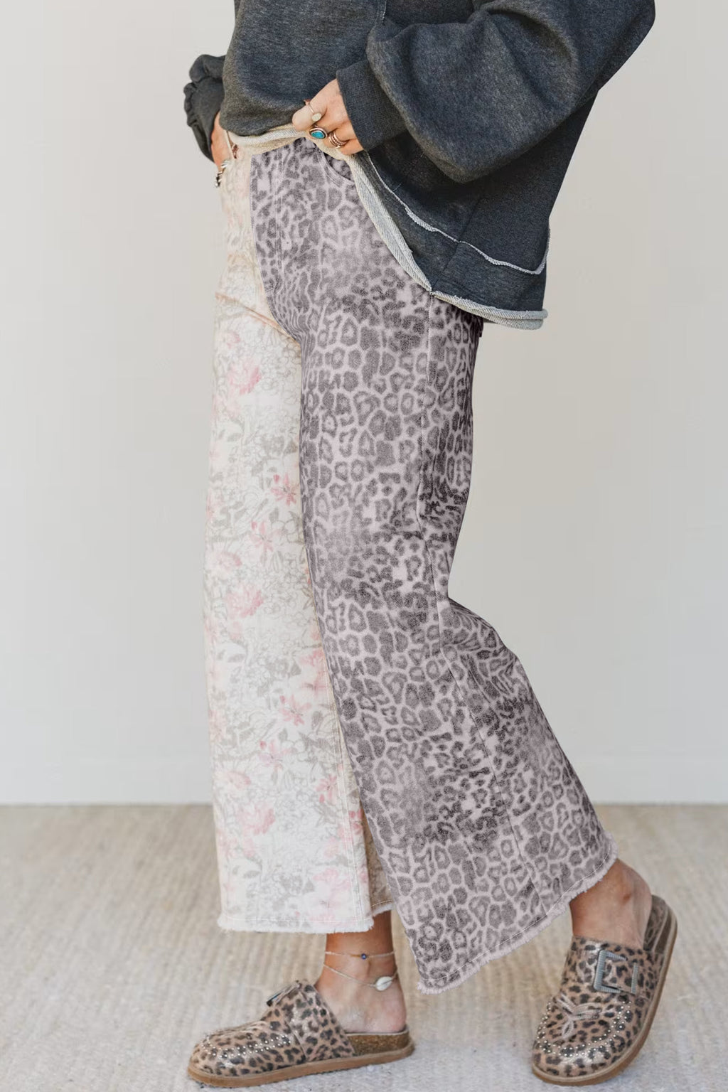 Multicolor Retro Floral Leopard Contrast Patchwork Raw Hem Jeans